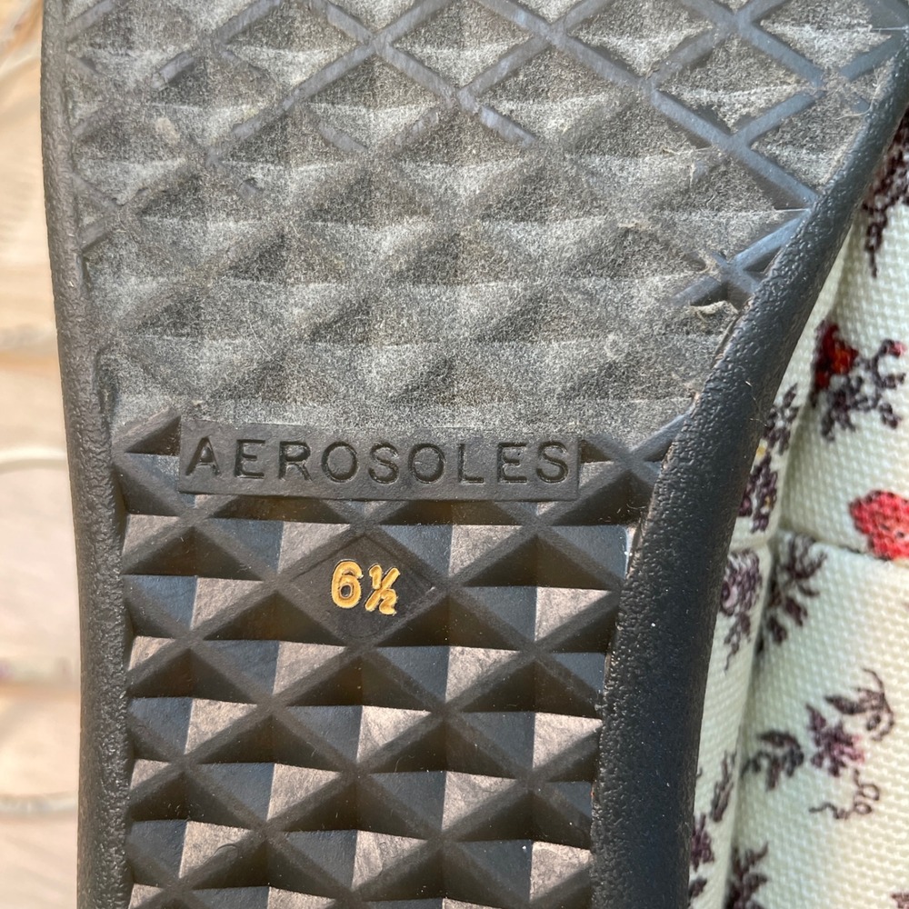 Aerosoles Aware Laura Ashley Floral Lace Up Ghillie Ballet Flats Cream Red 6.5 - Picture 7 of 9